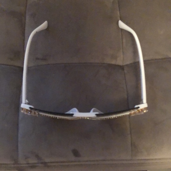 White Rhinestones UV400 Protection Women’s Sunglasses 🕶️ - Picture 15 of 17